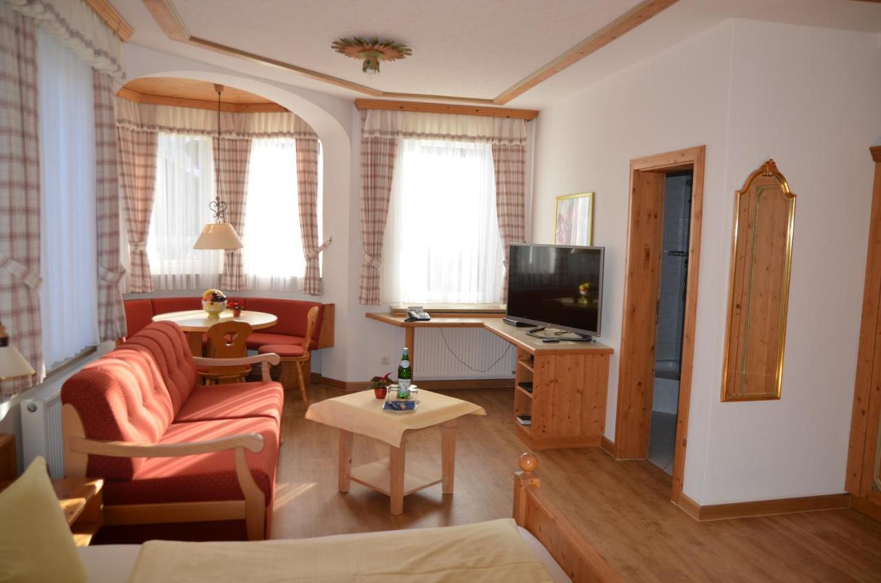 Gaestehaus Maria Garmisch-Partenkirchen Exterior foto